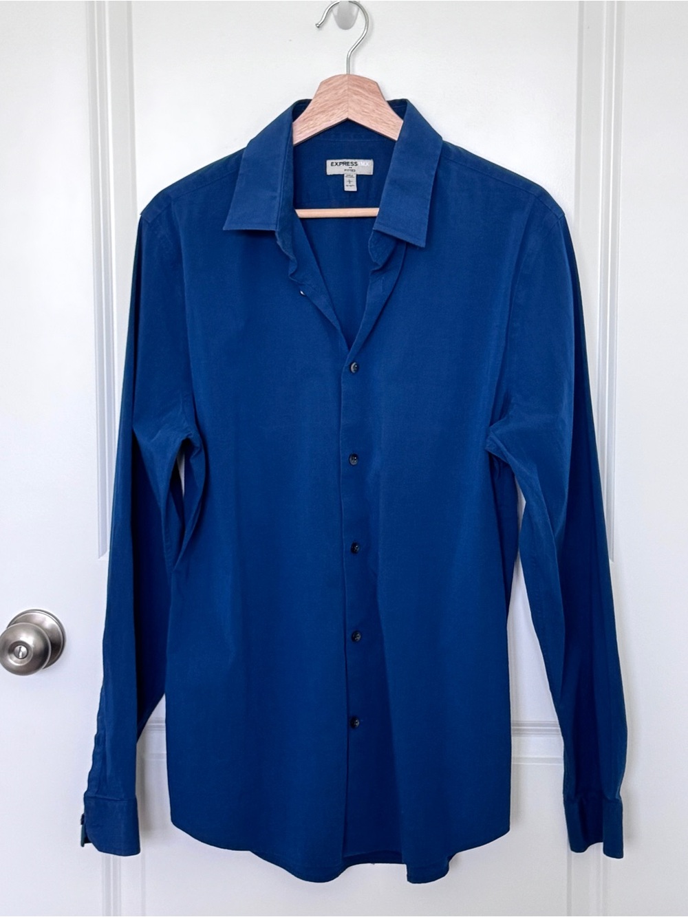 Express IMX Men’s Button-Front Dress Shirt
